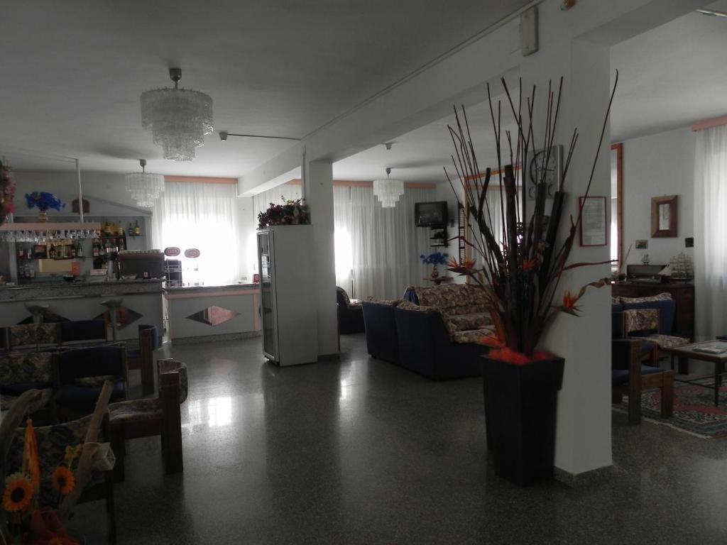 Stella Maris Hotel Cervia Buitenkant foto